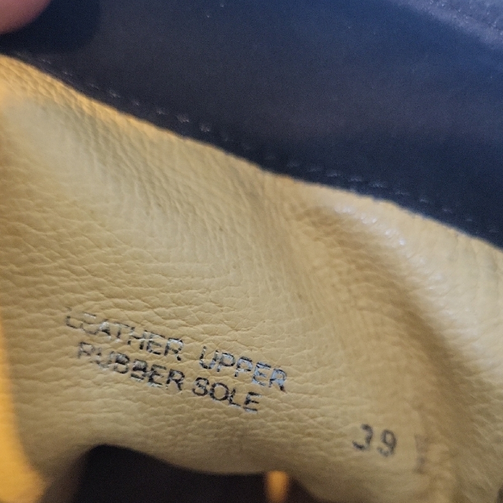 Black Suede Heeled Boots _ Size 9 - Picture 2 of 4
